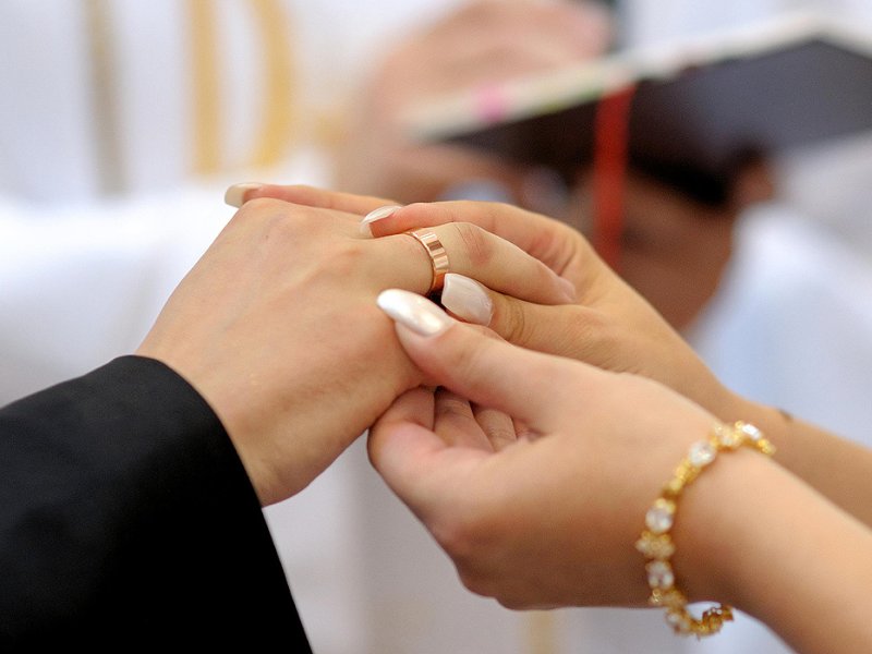 Die kirchliche Heirat / Ehe (c) MNStudio@depositphotos.com